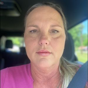 Meet your Posher, Shelly